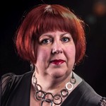 Gale Dilling as Mona